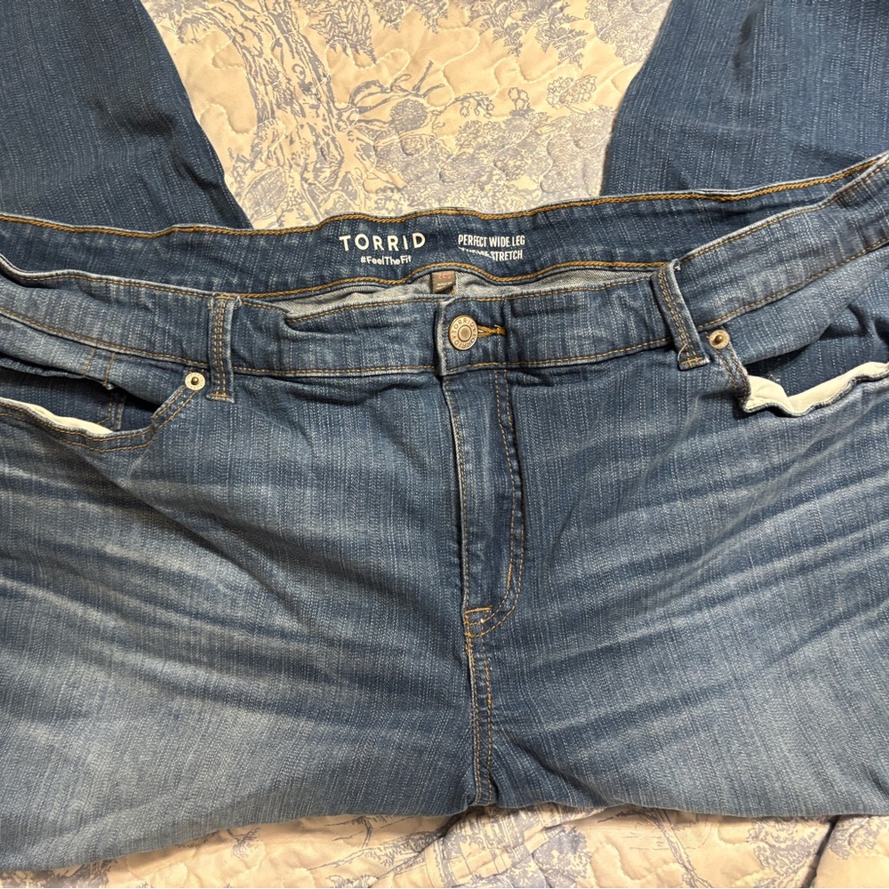 Torrid Medium Blue Wide Leg Jeans